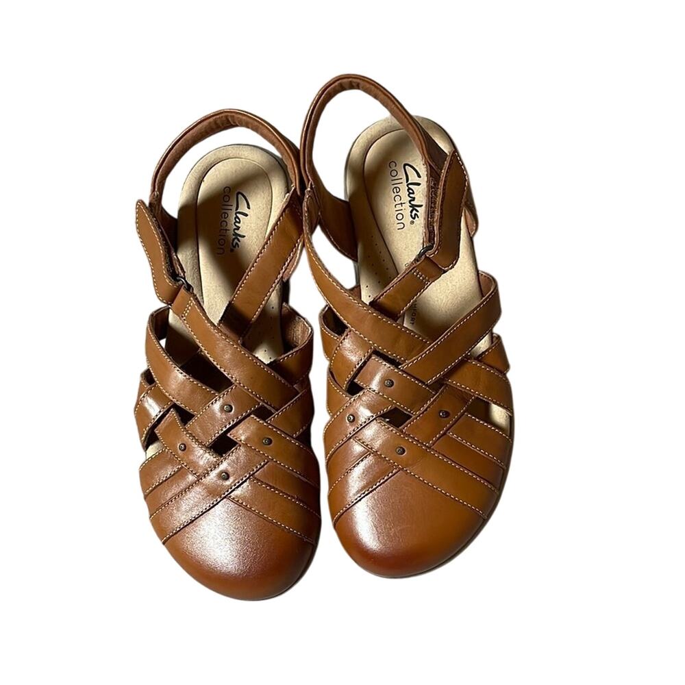Clarks Brown Leather Strappy Sandals with Soft Soles. 8.5